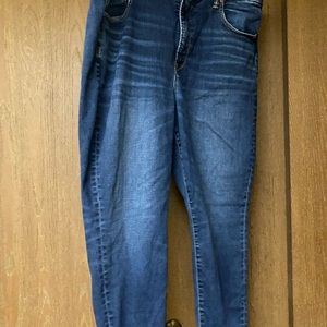 American eagle size 18S jeans